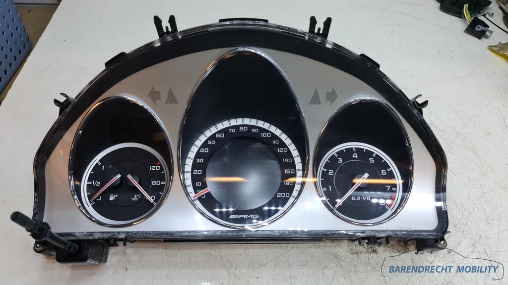AMG KMteller Mercedes c klasse W204 tacho Mijlen KM teller20, Gebruikt, Mercedes-Benz AG, Mercedes-Benz, Ophalen of Verzenden
