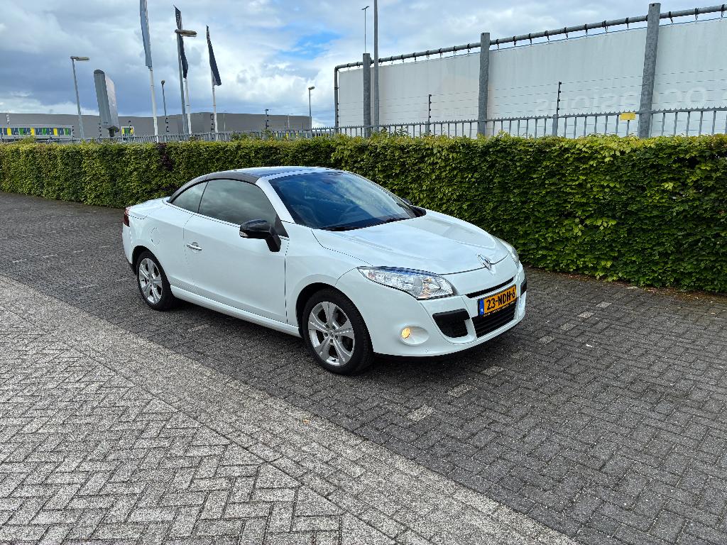 Renault Mégane 1.4 TCE Coupe Cabriolet (CC) Dynamique 2010, Auto's, Voorwielaandrijving, 4 cilinders, Cabriolet, 4 stoelen