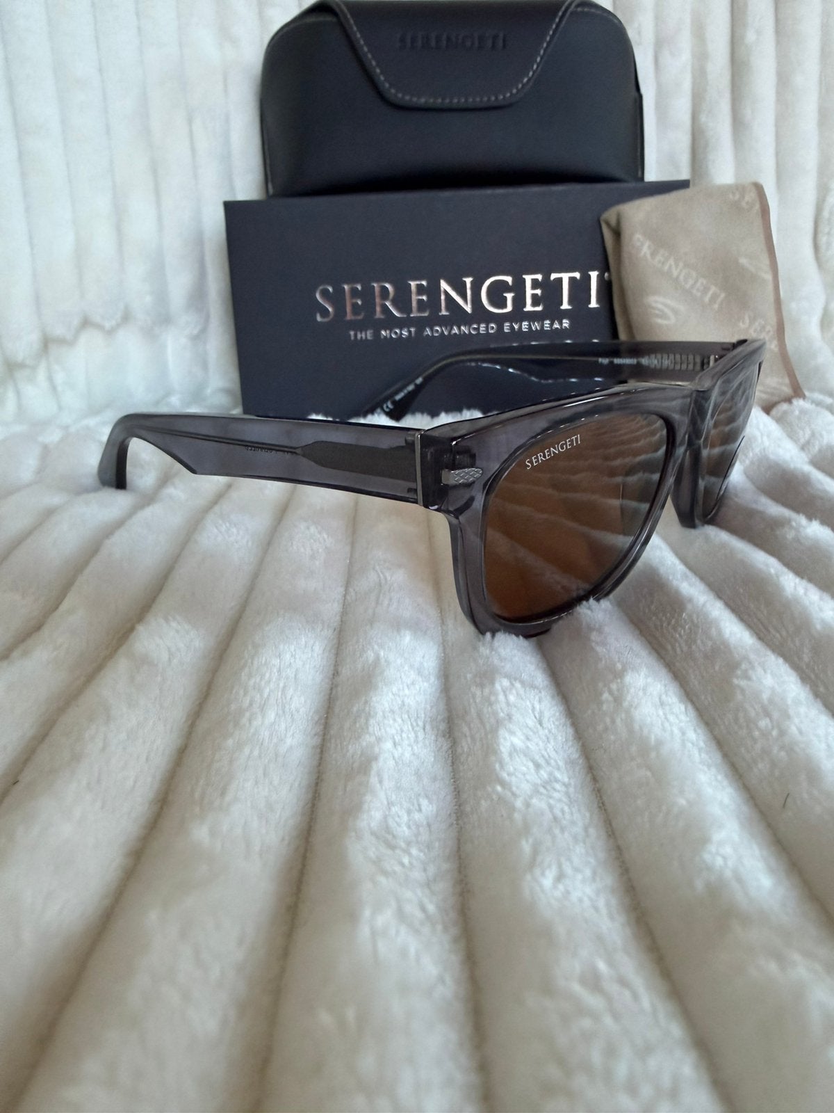 Serengeti  Foyt SS549003 incl garantie en btw-factuur, Sieraden, Tassen en Uiterlijk, Zonnebril, Verzenden, Nieuw, Nvt