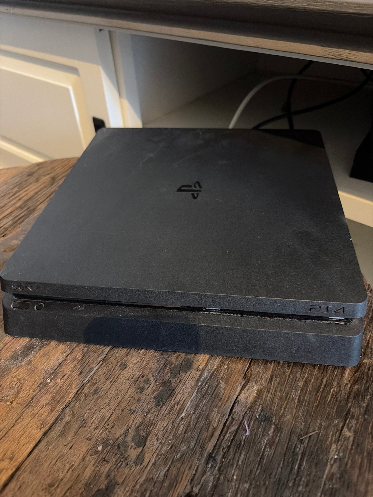 PlayStation 4 Slim - Console, Ophalen, Zonder controller, Slim, 500 GB
