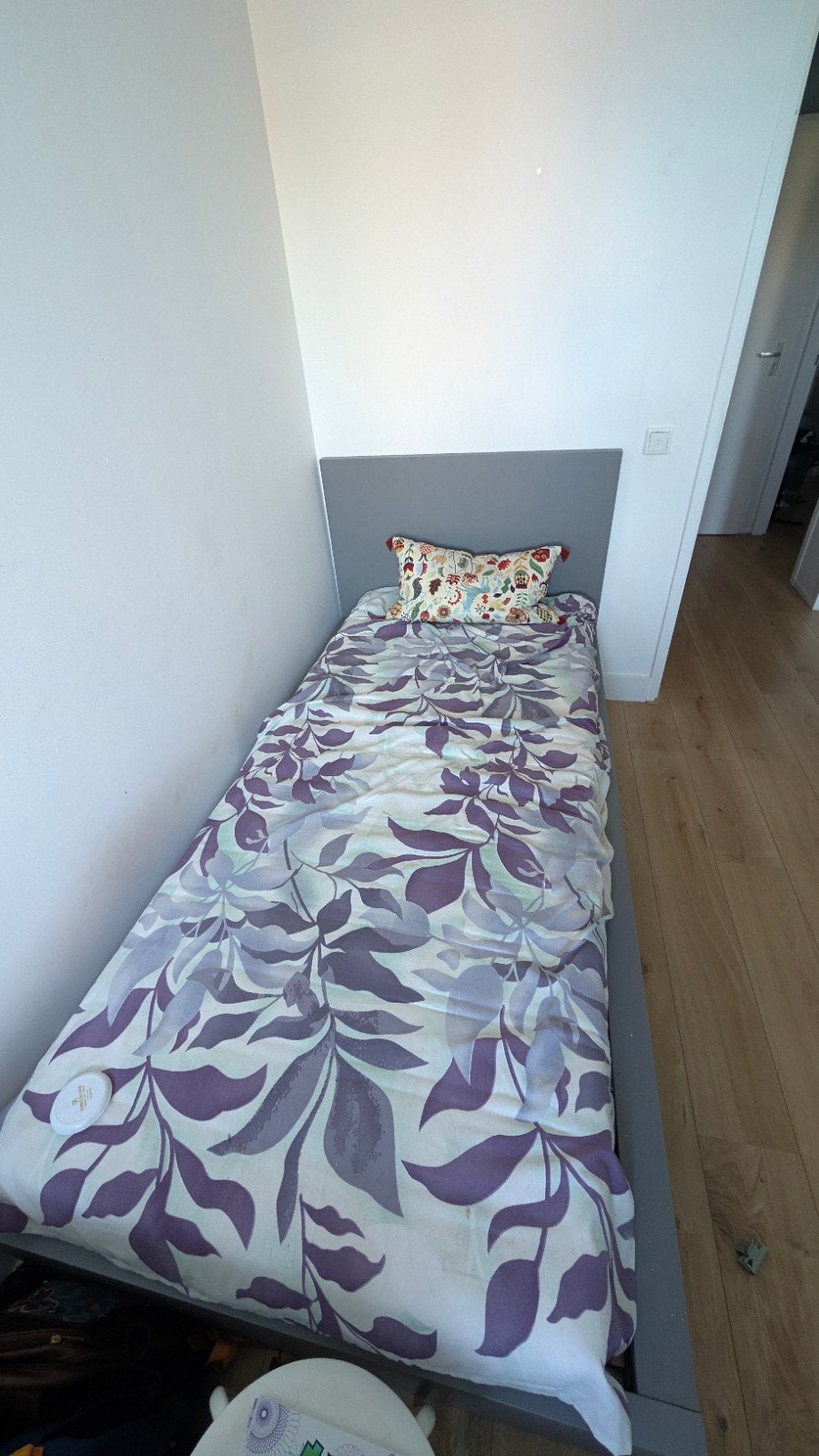 Ikea kinderbed - grijs eenpersoonsbed, Gebruikt, 90 cm, Ophalen of Verzenden, 200 cm