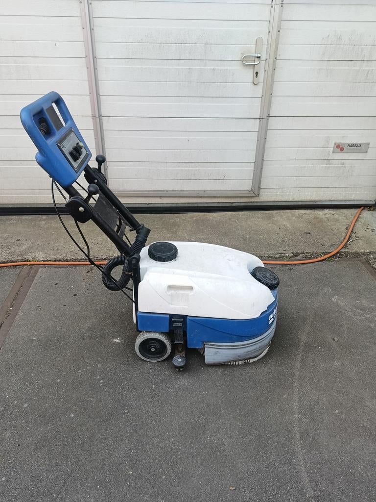 Schrob zuig machine omm, Doe-het-zelf en Verbouw, Reinigingsmachines, Ophalen