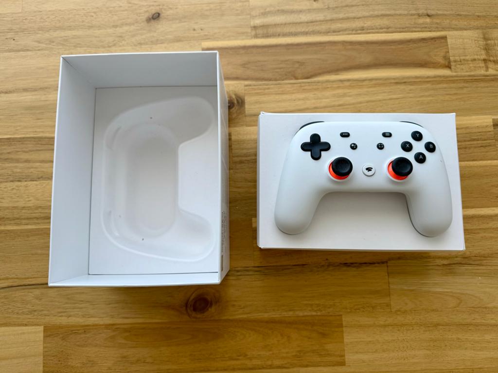 Google Stadia premiere Controller - ongebruikt, Spelcomputers en Games, Spelcomputers | Overige Accessoires, Google, Nieuw, Ophalen of Verzenden
