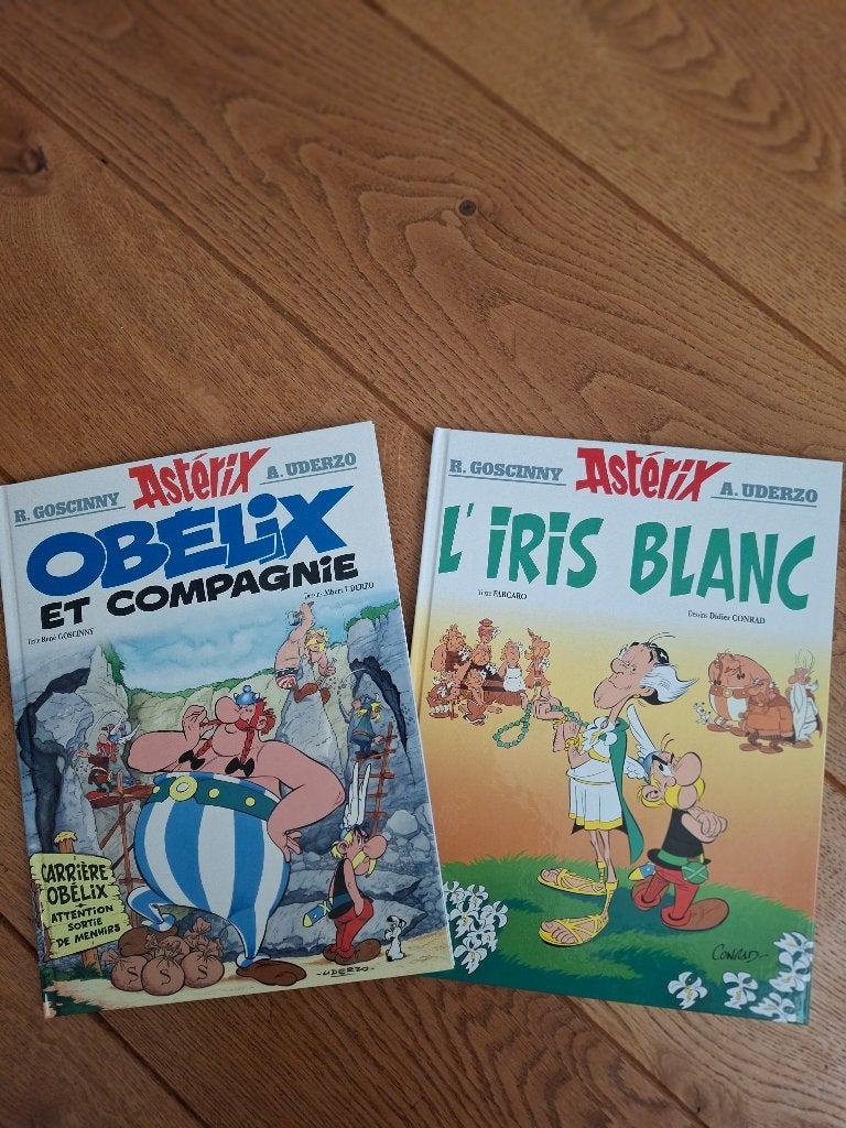 Astrix en Obelix in het Frans, Boeken, Stripboeken, Ophalen of Verzenden, Zo goed als nieuw, Goscinny & Uderzo, Meerdere stripboeken