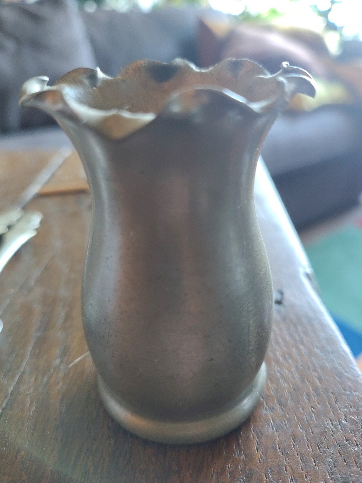 tinnen vaasje met Maltezer kruis, Ophalen of Verzenden