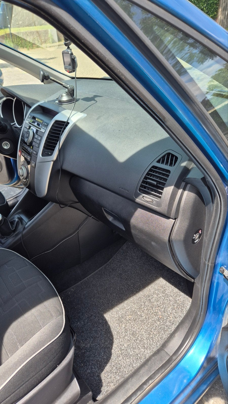Kia Venga 1.4 Cvvt 90pk 2010 Blauw, Auto's, Voorwielaandrijving, Zwart, 4 cilinders, 1396 cc