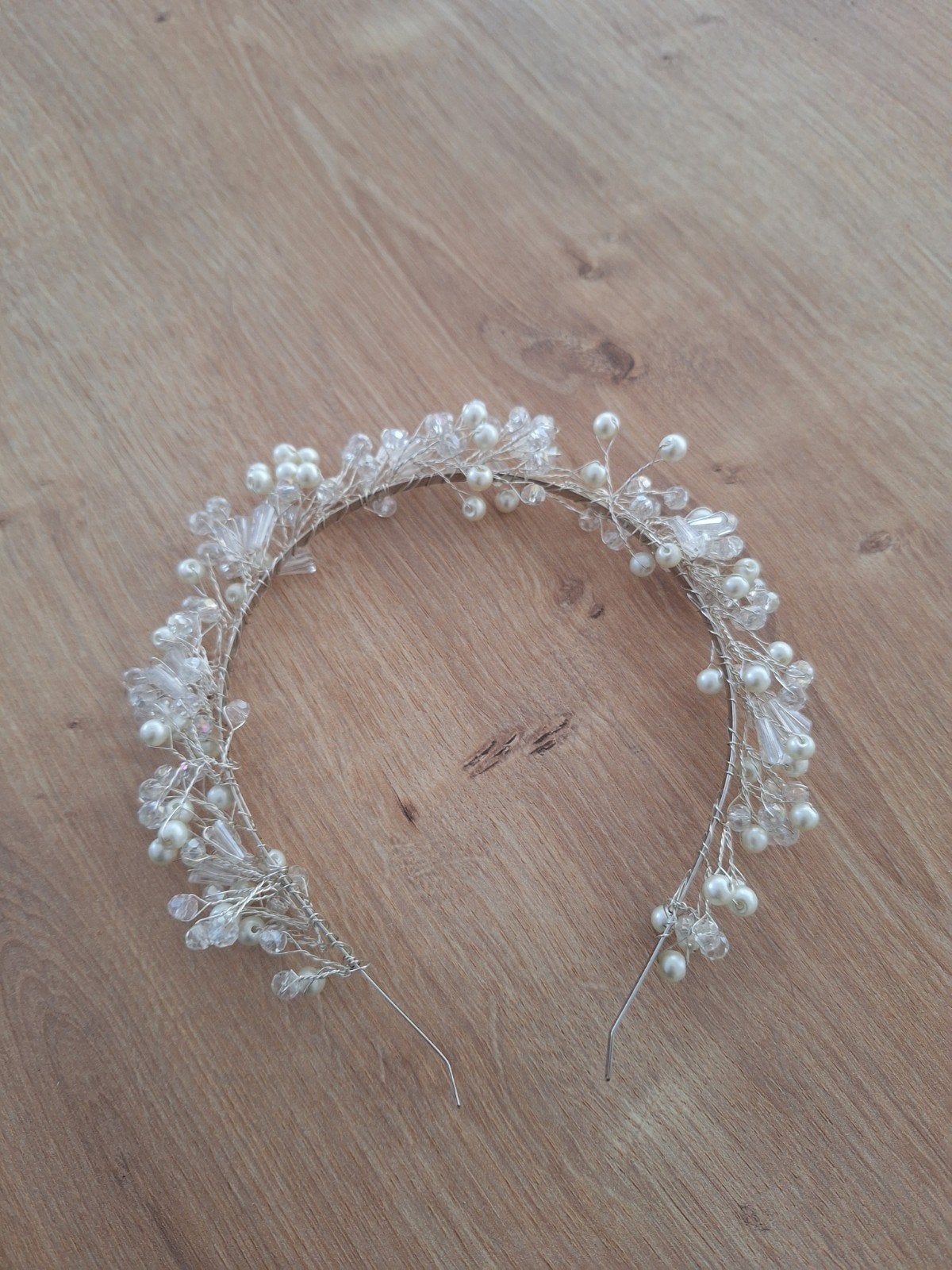 Witte bruidsaccessoire met kralen en parels , tiara bruid, Verzenden, Nieuw, Wit, Accessoires