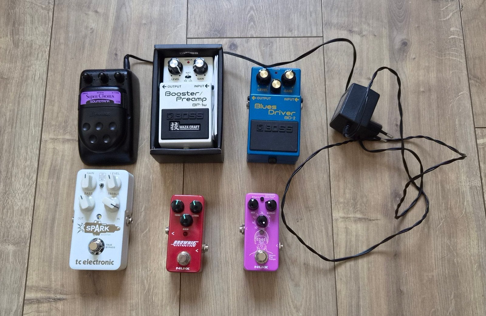 Gitaar Effectpedalen: Chorus, Booster, Overdrive, Delay, Muziek en Instrumenten, Ophalen, Gebruikt, Chorus