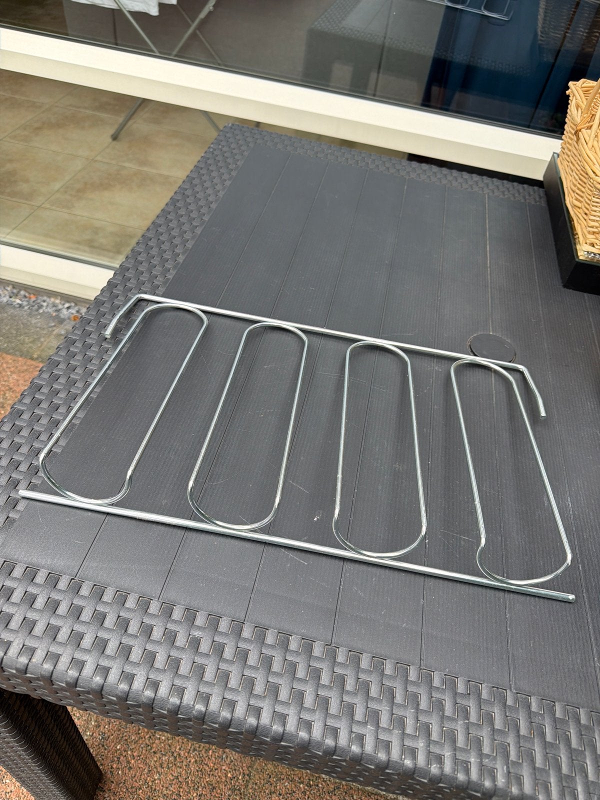 Gratis. Flessenrek/houder voor Whirlpool, Bauknecht, Indesit, Ophalen, Gebruikt