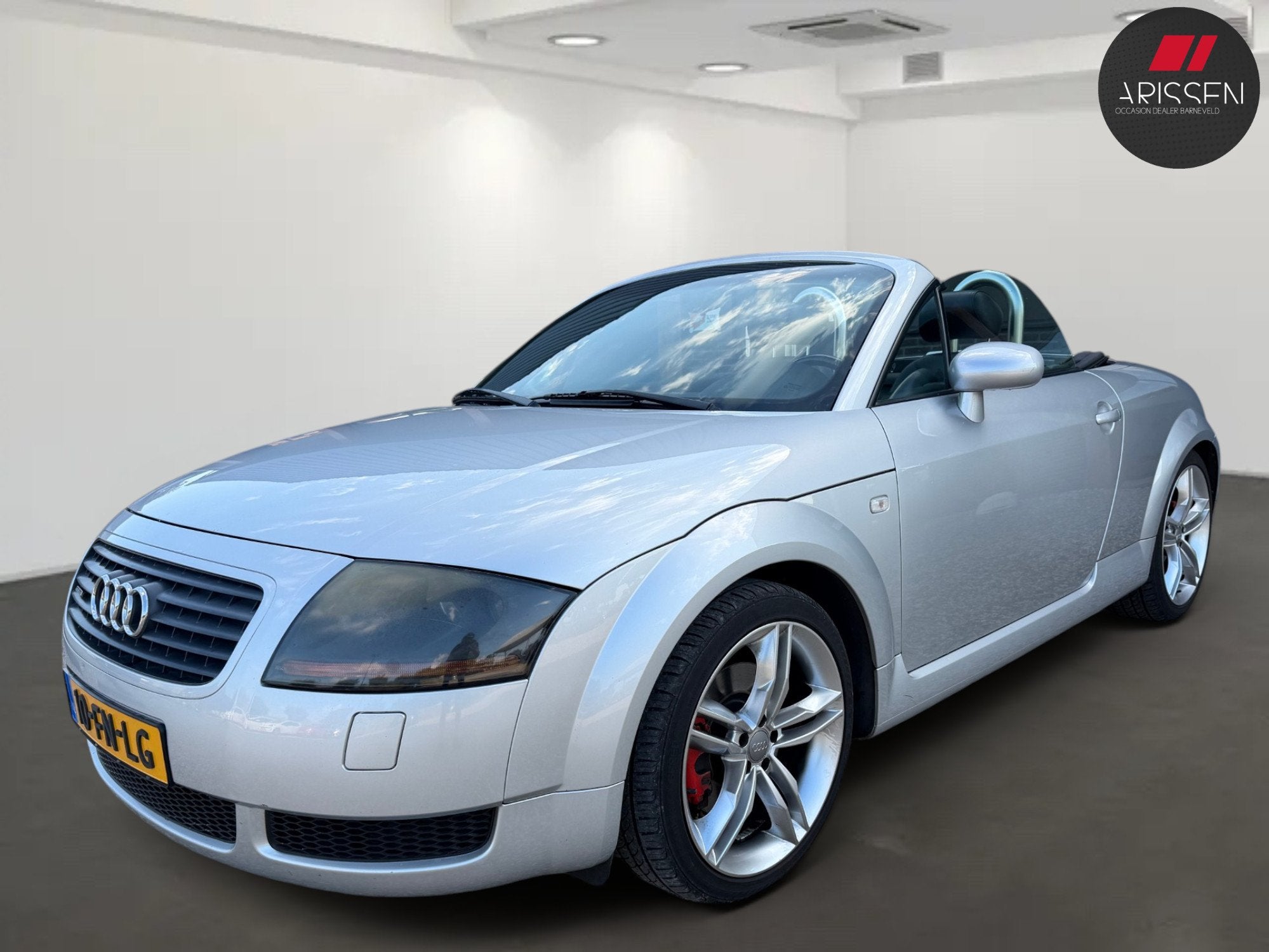 Audi TT Roadster 1.8 5V Turbo quattro, TT, Gebruikt, Zwart, 4 cilinders