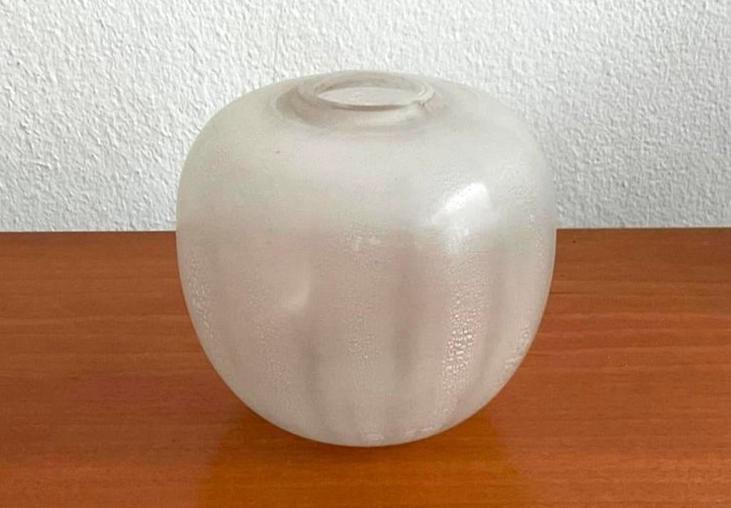 A.D.Copier: vaas VS0183 7,5 cm met tincraquelé Leerdam 1935, Antiek en Kunst, Antiek | Glas en Kristal, Ophalen of Verzenden