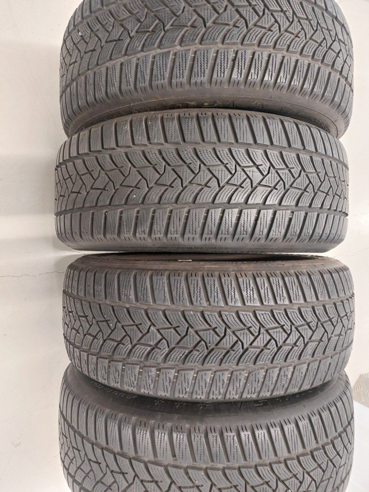 16 inch 205 55 16 Banden 4 stuks 99 Euro Dunlop M&S, Gebruikt, 16 inch, All Season, Band(en)