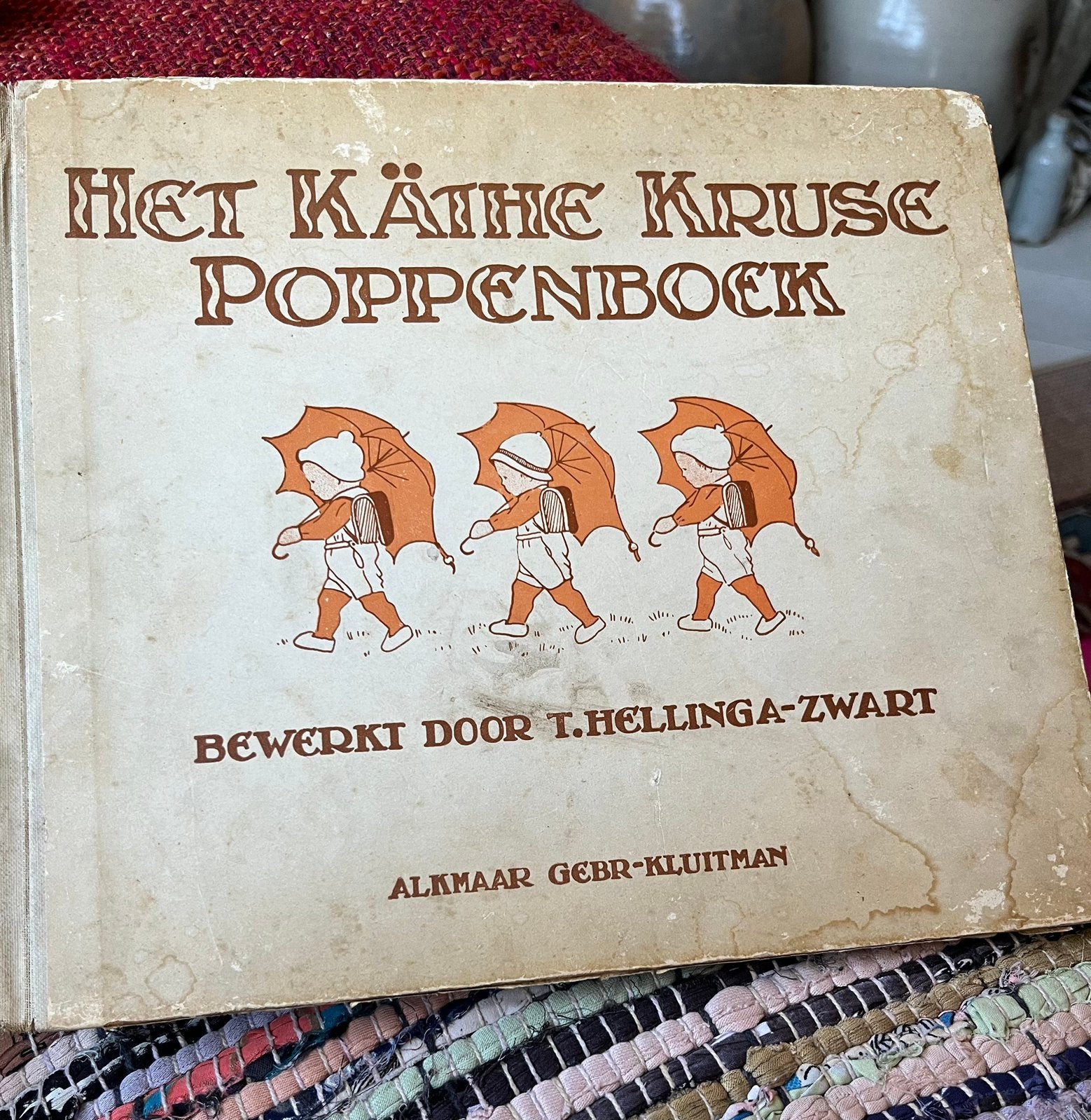 Kathe Kruse Poppenboek (Sleets), Antiek en Kunst, Ophalen of Verzenden