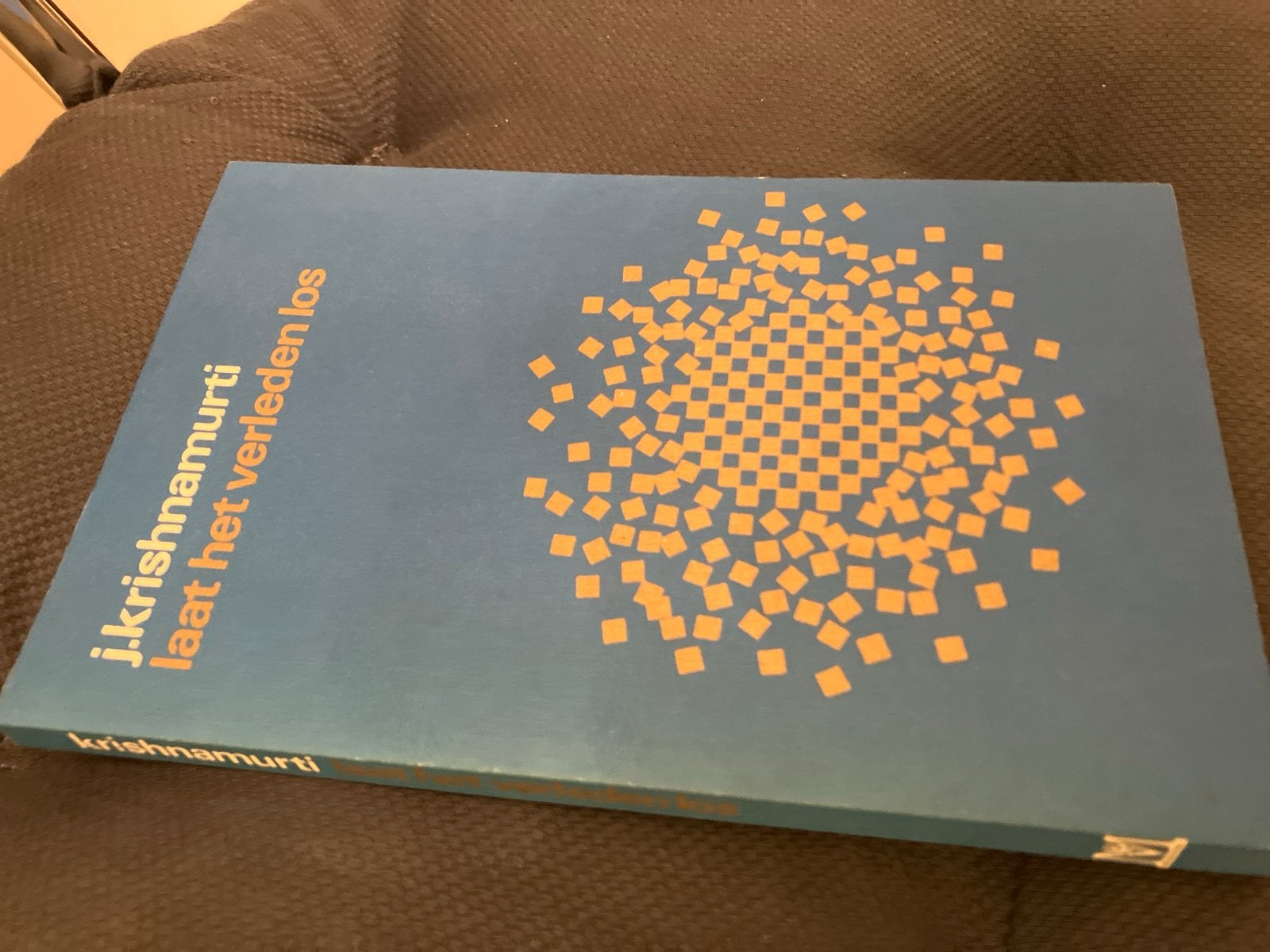 J. Krishnamurti - Laat het verleden los, Ophalen of Verzenden, Gelezen, Spiritualiteit algemeen, Achtergrond en Informatie