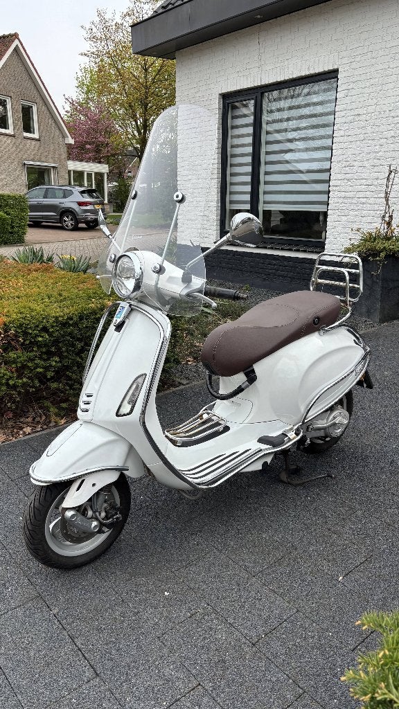 Scooter vespa primavera, Fietsen en Brommers, Scooters | Vespa, Ophalen, Gebruikt, Overige modellen, Maximaal 45 km/u