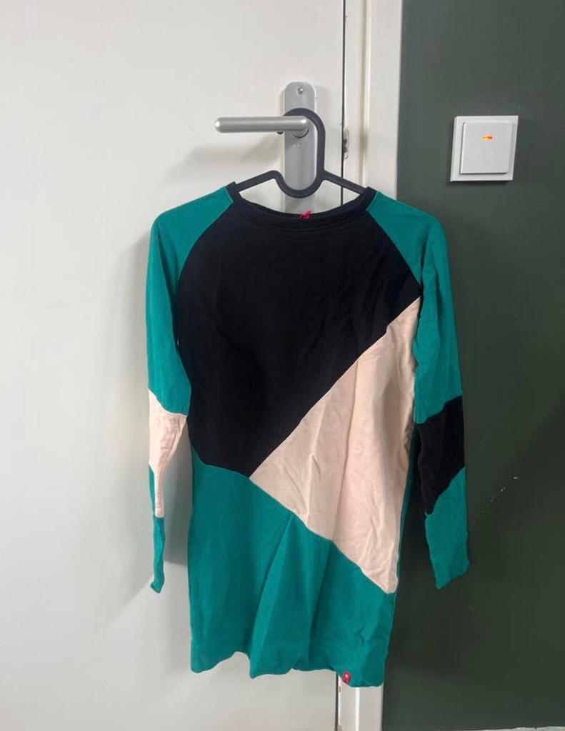 Teen Girls jurk/trui maat 152, Kinderen en Baby's, Kinderkleding | Maat 152, Ophalen of Verzenden, Gebruikt, Meisje, Jurk of Rok