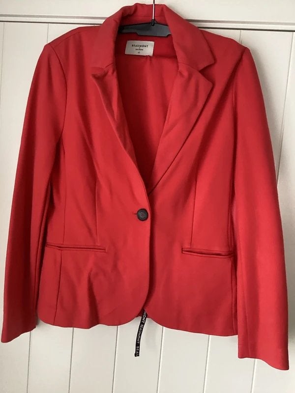 Beaumont vlot 2 delig pak rood broek en blazer maat 40, Kleding | Dames, Maat 38/40 (M), Kostuum of Pak, Verzenden, Zo goed als nieuw