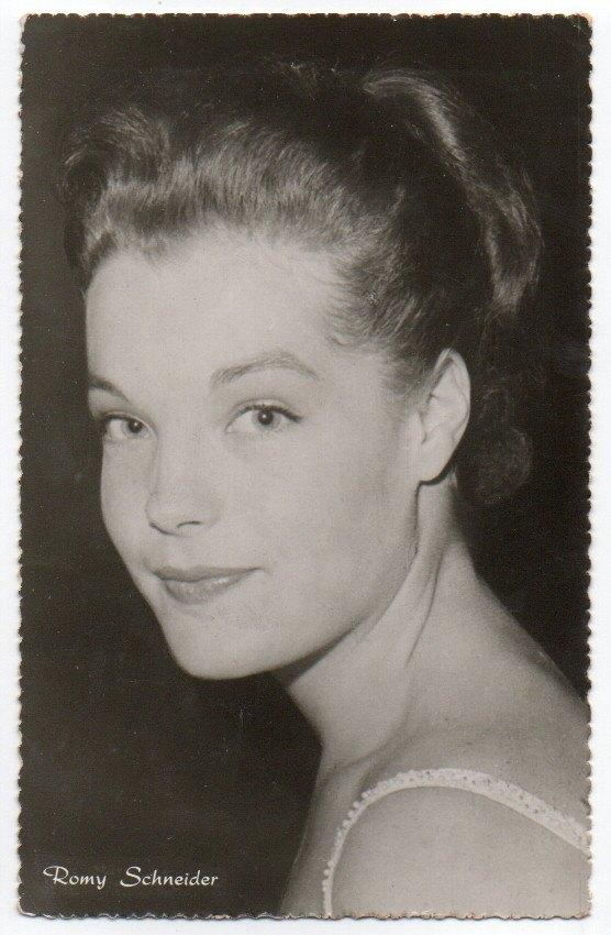 Romy Schneider (12), Ophalen, 1940 tot 1960, Ongelopen, Sterren en Beroemdheden