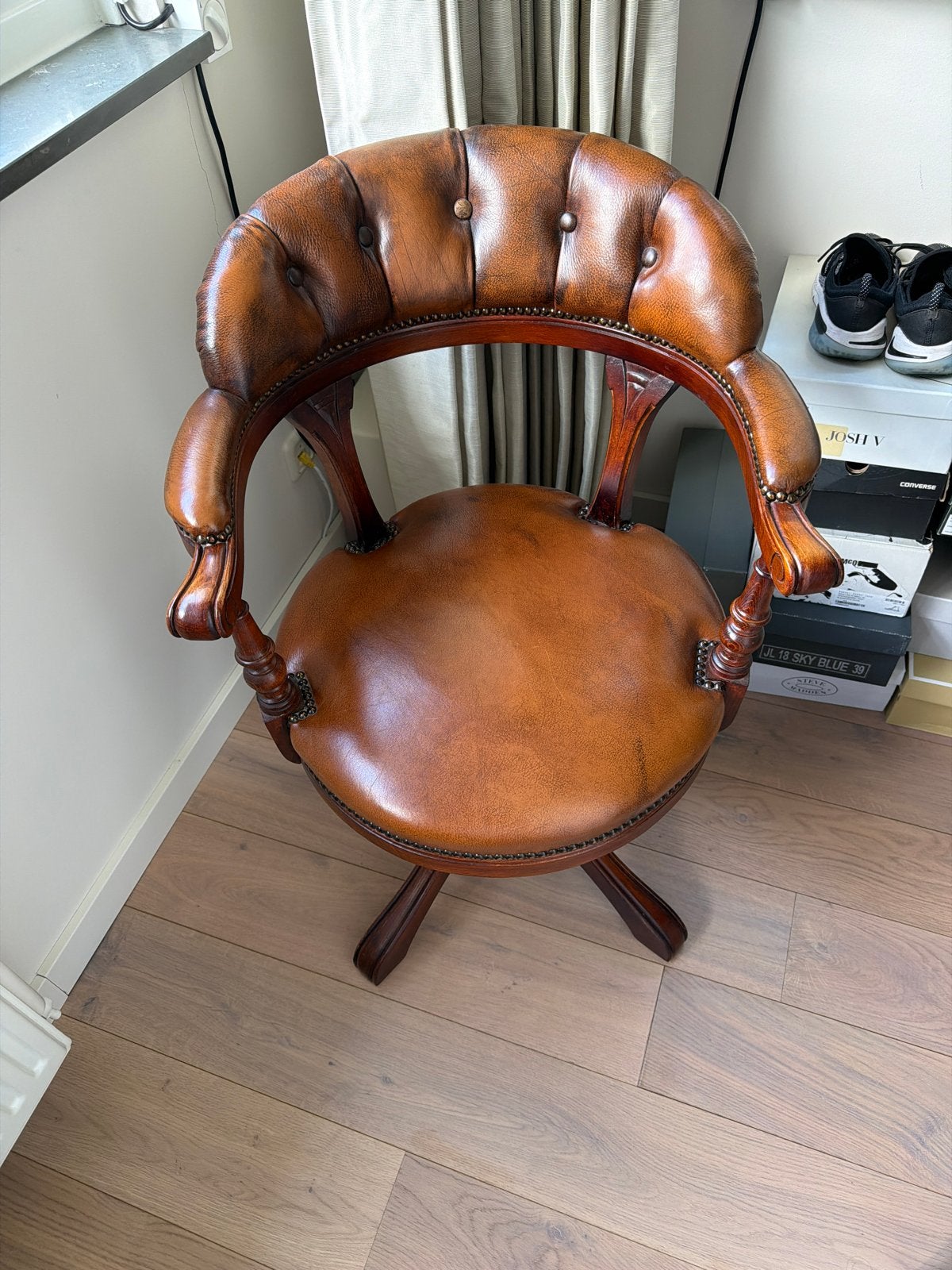 Antieke Chesterfield Bureaustoel - Cognac Leer, Ophalen