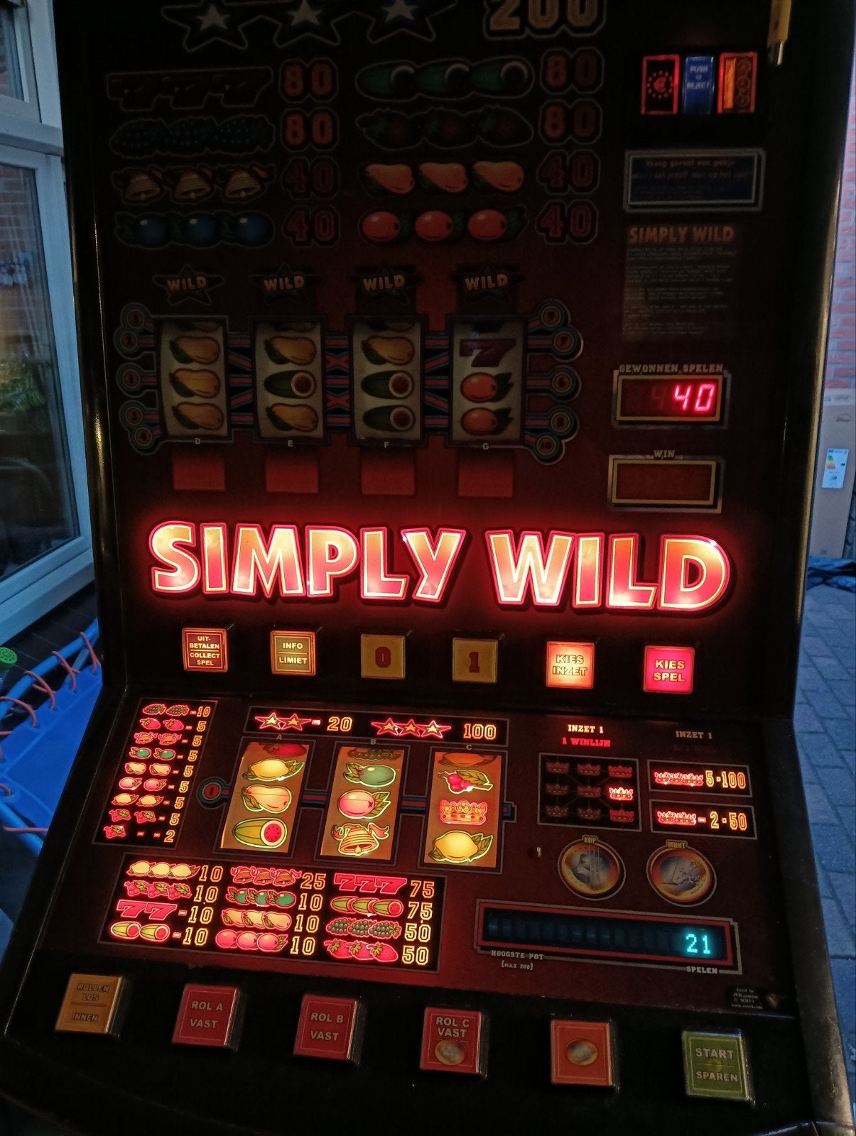 Simply Wild fruitautomaat, Euro, Ophalen of Verzenden, Gebruikt