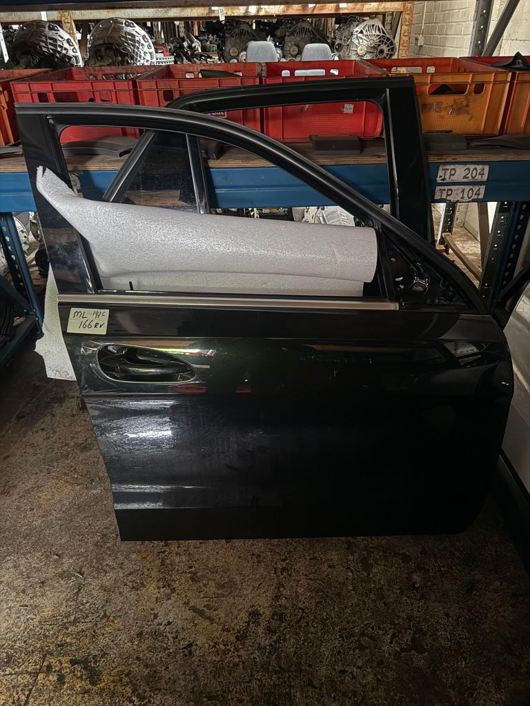 Deur rechts voor Mercedes ml w166, Auto-onderdelen, Gebruikt, -, Deur, Ophalen of Verzenden