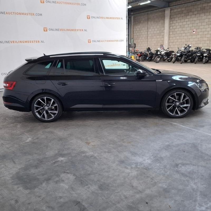 Personenauto, Skoda, Superb 2.0 DSG 200kw 4x4, 2019, Automaat, Overige modellen, Overige carrosserieën, Overige brandstoffen