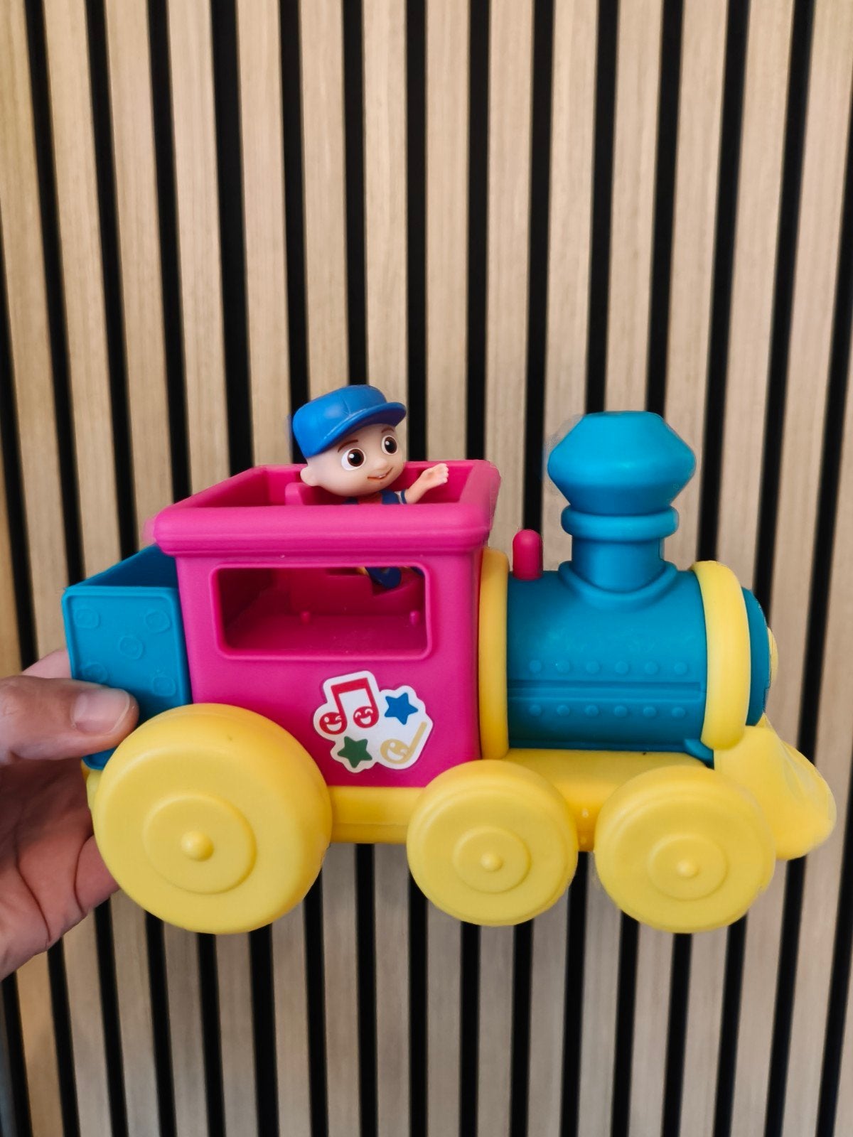 Cocomelon Trein met J.J. figuur, Ophalen, Zo goed als nieuw