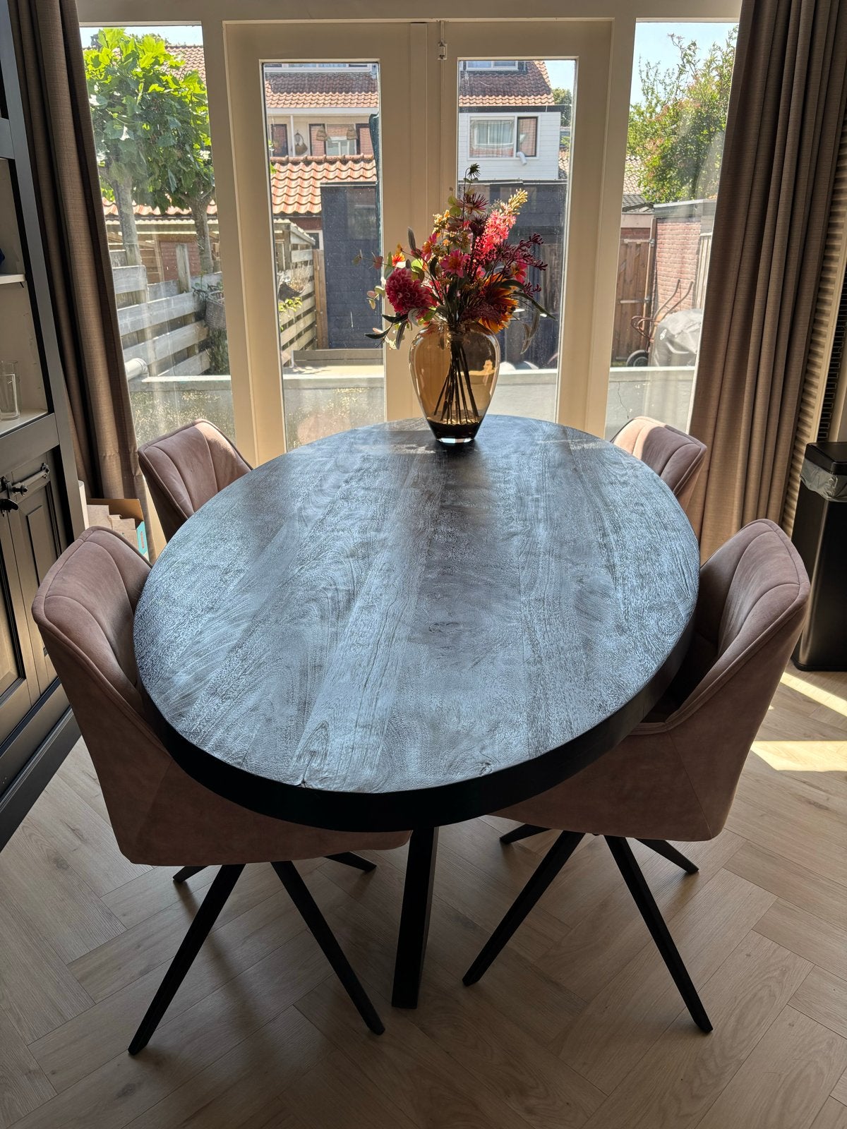 Ovale eettafel 220x110 cm - Zwart, Huis en Inrichting, Ophalen, Gebruikt, 100 tot 150 cm, 200 cm of meer