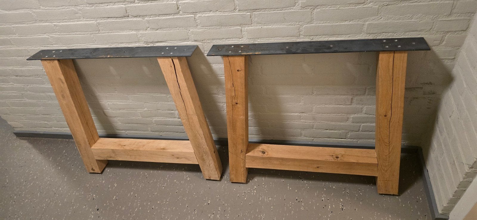 Gebruikte Set tafelpoten. Massief Hout 8,5cmx8,5cm dik., Ophalen, Gebruikt, Hout