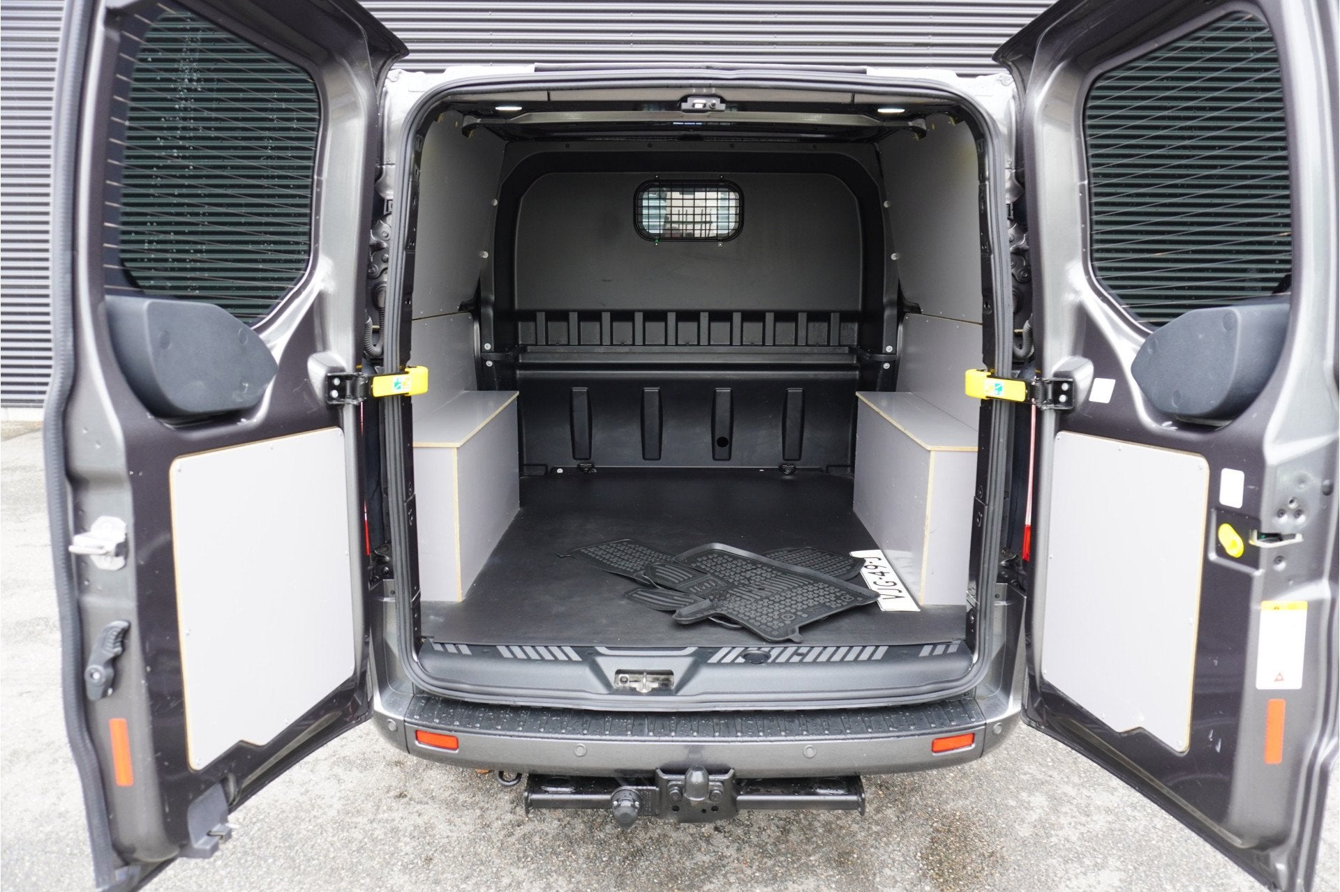 Ford Transit Custom 300 170pk Automaat L2H1 Limited Dubbele, Auto's, Bestelauto's, 15 km/l, Euro 6, 4 cilinders, Bedrijf