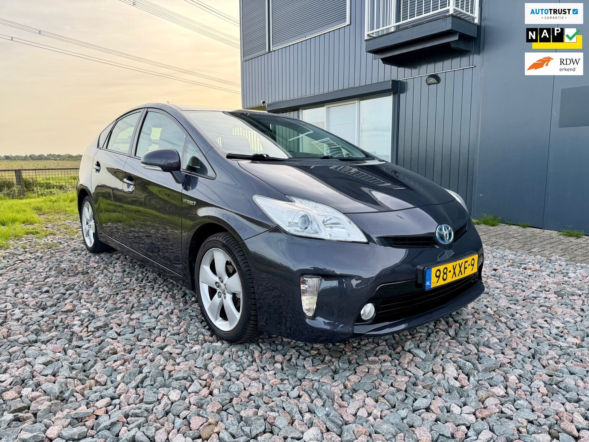 Toyota Prius 1.8 Business, Auto's, Euro 5, 1340 kg, 4 cilinders, Origineel Nederlands