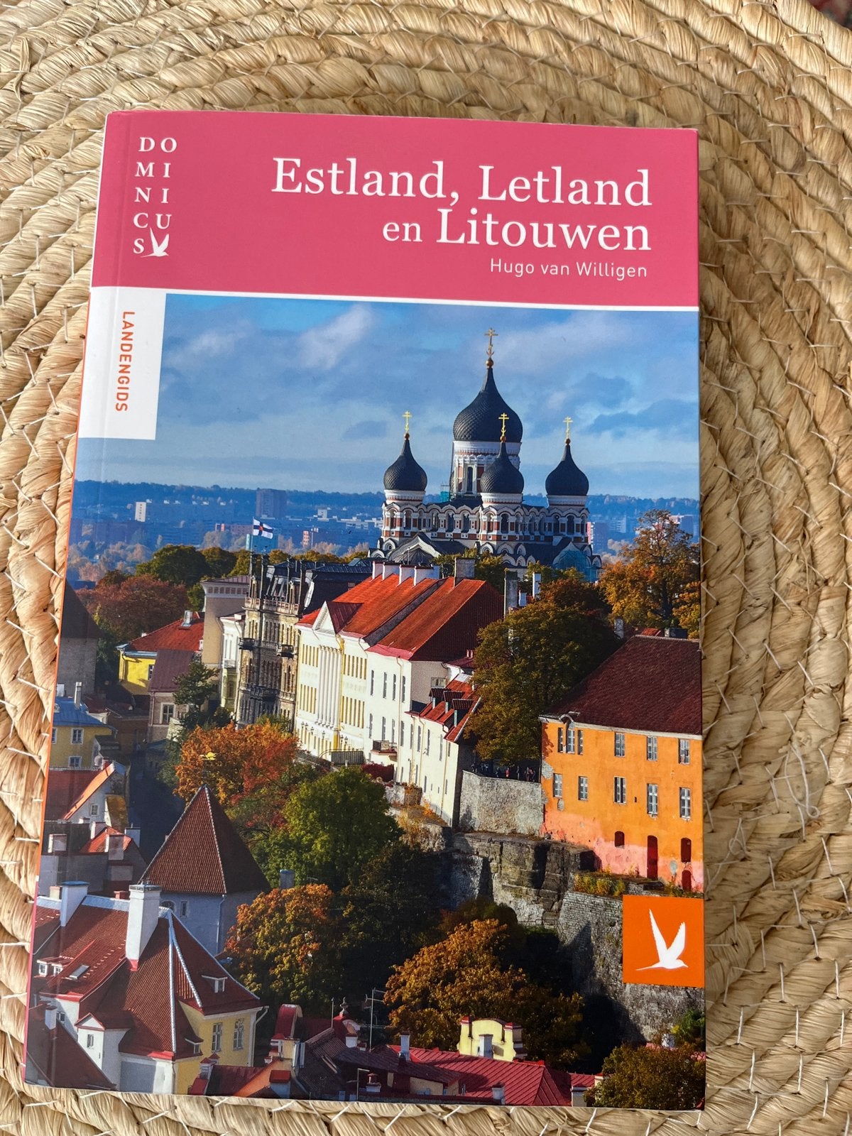 Dominicus Landengids Estland, Letland en Litouwen, Boeken, Reisgidsen, Overige merken, Europa, Ophalen of Verzenden, Zo goed als nieuw