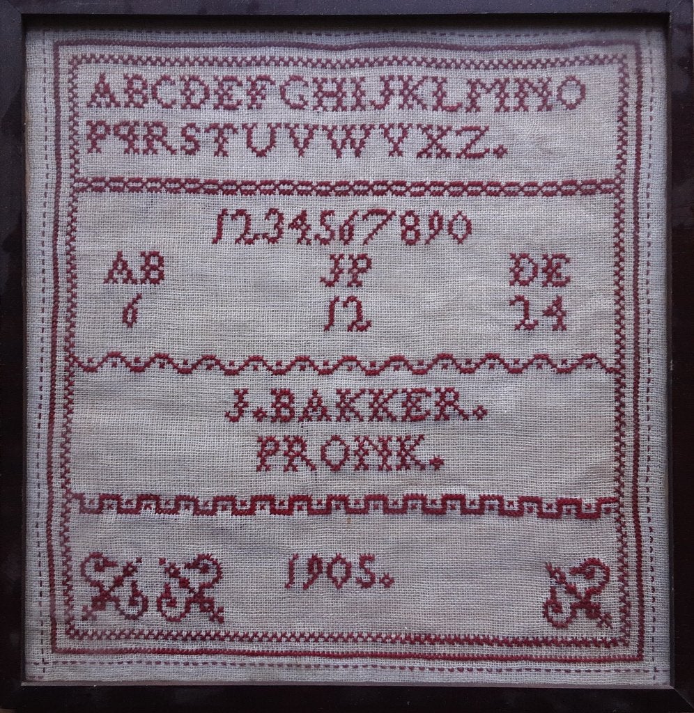 Set van 4 antieke geborduurde merklappen, Verzenden
