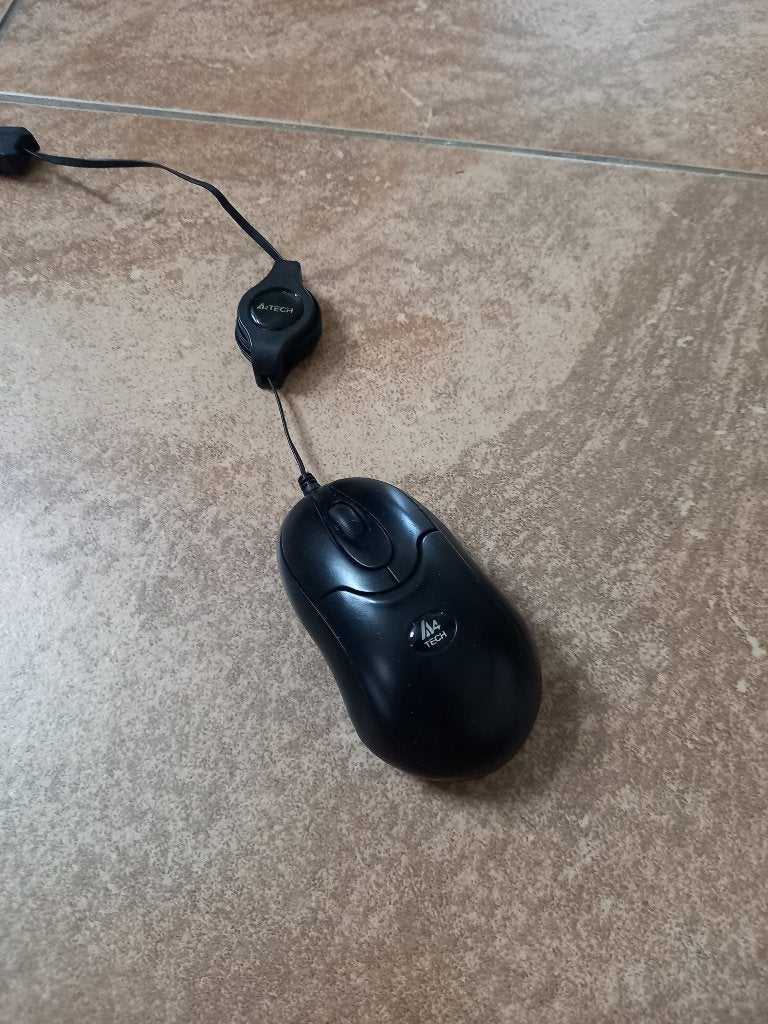 Muis met oprolbaar koord - zgan, Muis, Ergonomisch, Ophalen of Verzenden, Zo goed als nieuw
