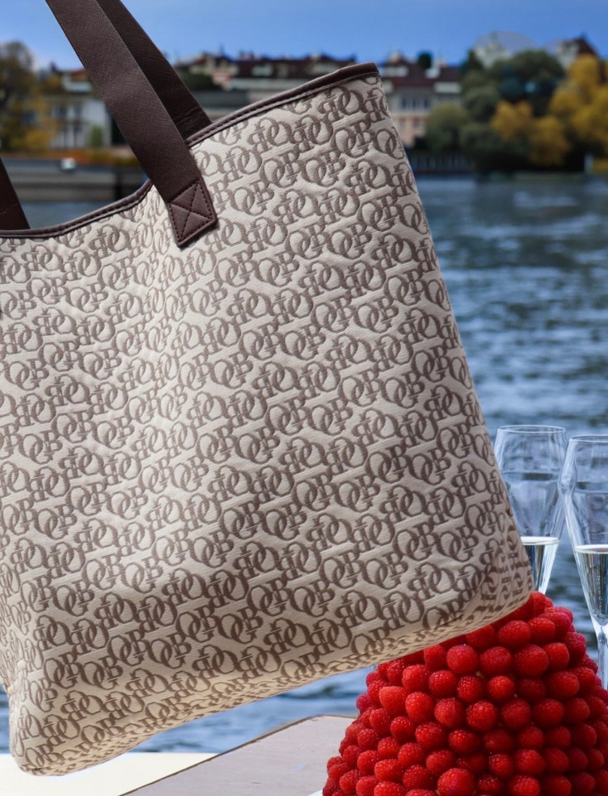 OGB Olyac Gulsen shopper NIEUW!, Ophalen of Verzenden, Nieuw, Beige, Shopper
