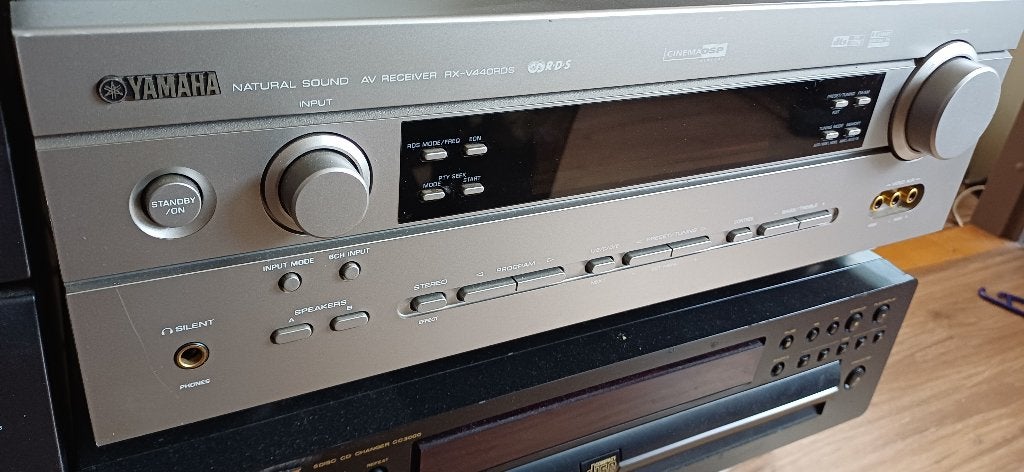 yamaha rx v440rds reciever zilver, Ophalen, Gebruikt, Yamaha, 120 watt of meer