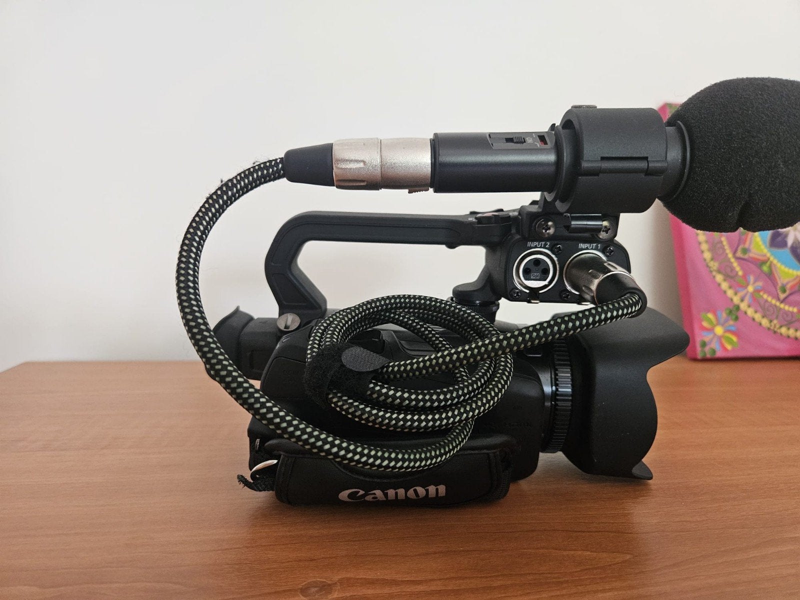 Canon XA40 Incl Sen heiser ME46