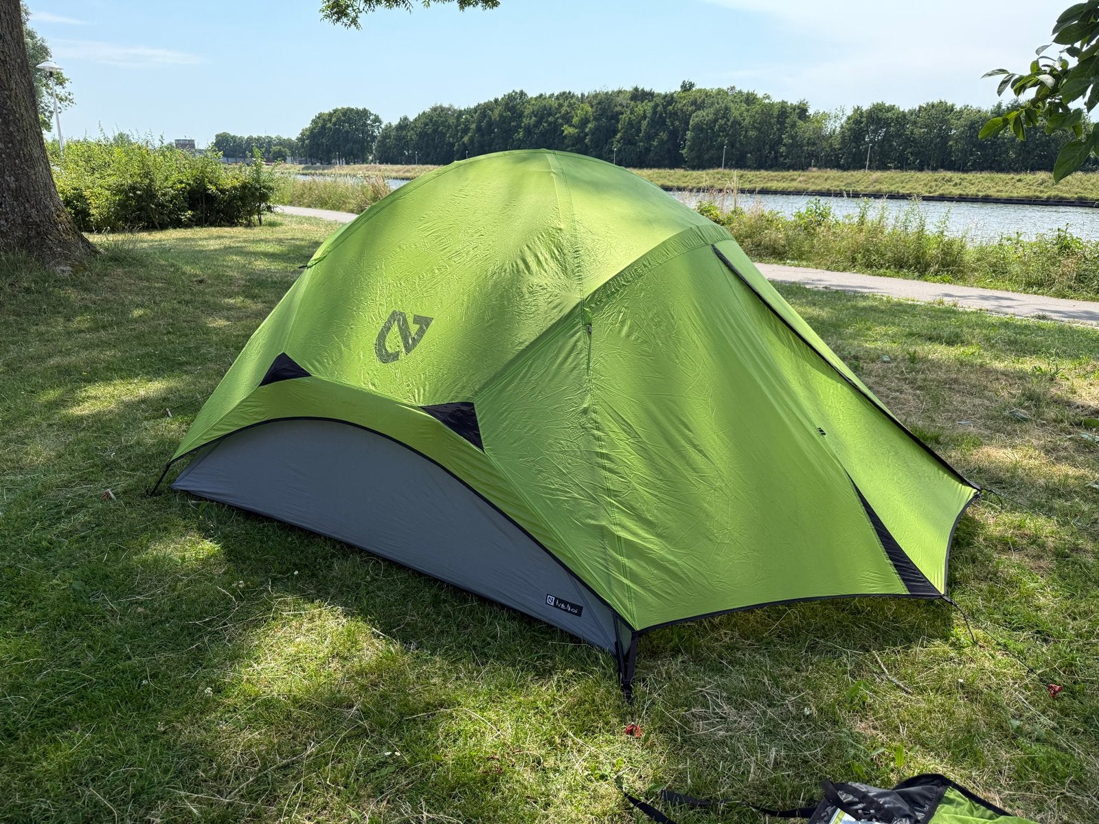 Nemo 3-persoons tent - Lichtgewicht en compact, Caravans en Kamperen, Ophalen of Verzenden, Gebruikt, Tot en met 3