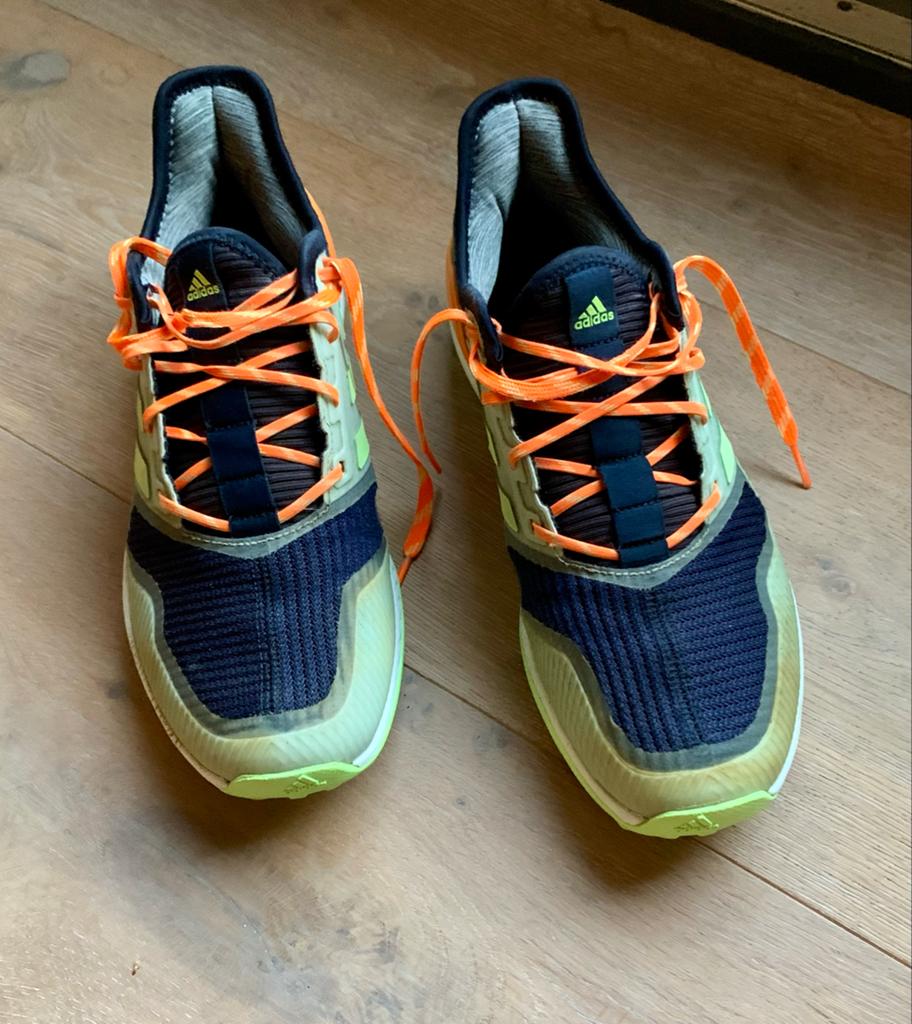 Adidas hockeyschoenen outdoor maat 40 2/3, Ophalen of Verzenden, Zo goed als nieuw, Schoenen