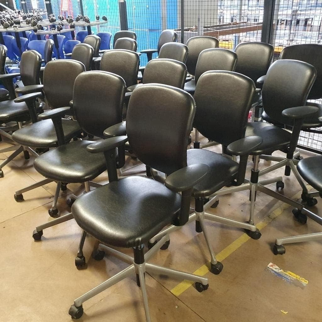 Ahrend 262 bureaustoel / schoolstoel nieuw gestoffeerd, Ophalen, Gebruikt, Zwart