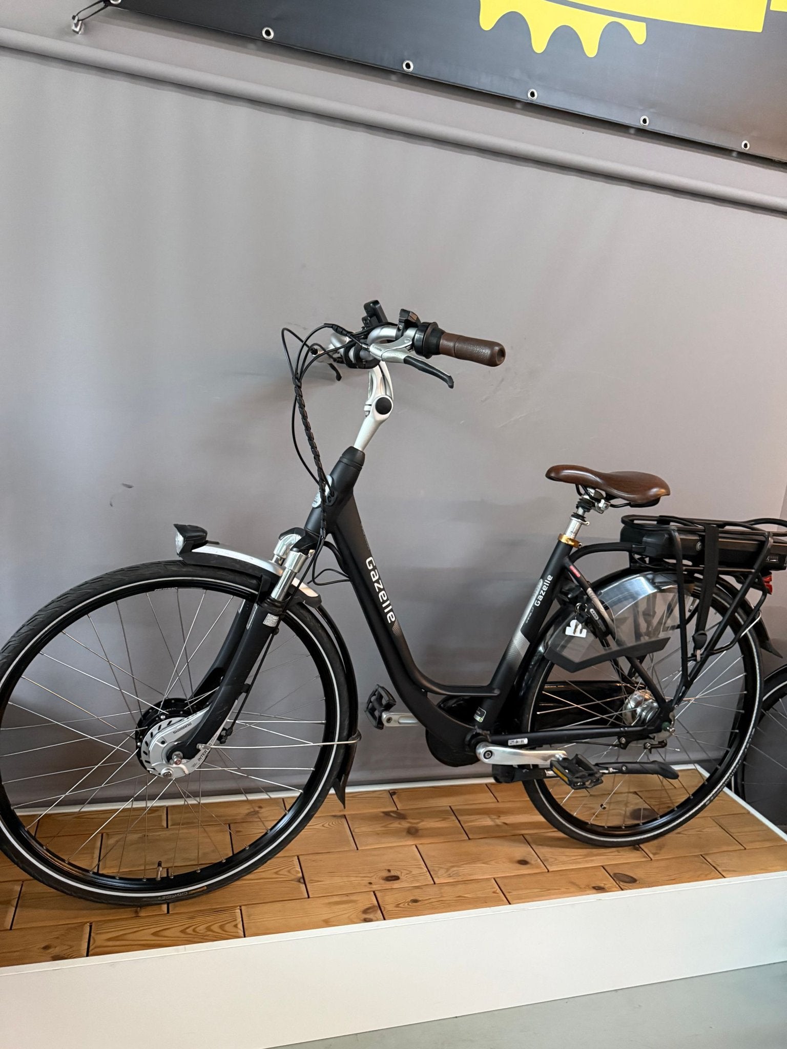 Elektrische fiets GAZELLE ORANGE PLATINUM ACCU, -, -, Zo goed als nieuw, 47 tot 51 cm