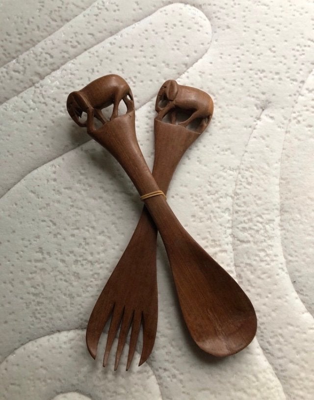 Houten saladebestek met olifanten. Vintage, Ophalen of Verzenden
