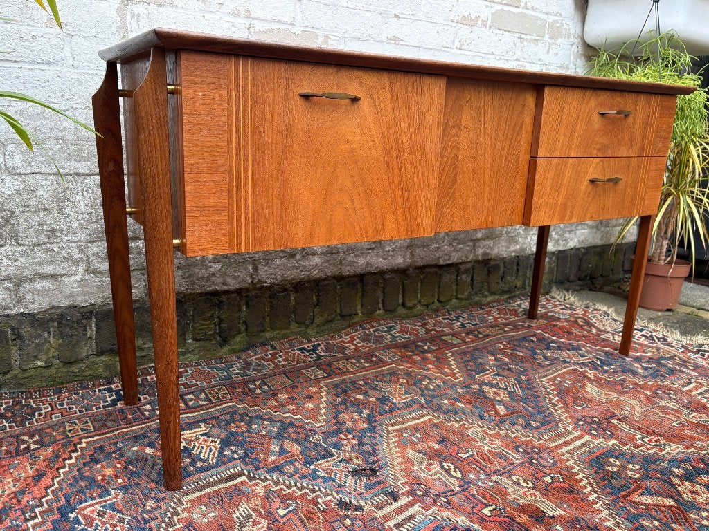 Louis van Teeffelen - Dressoir tv kastje retro vintage 60s, Ophalen, 1 of 2 laden, Teakhout, 50 tot 100 cm