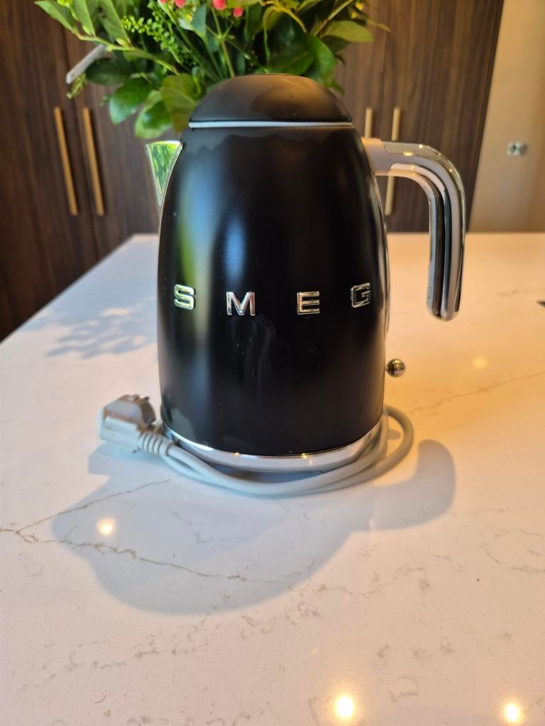Smeg waterkoker, Witgoed en Apparatuur, Waterkokers, 1 tot 2 liter, Ophalen of Verzenden