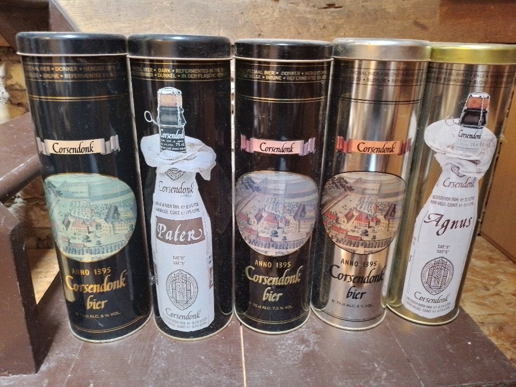 5 grote Corsendonk bierkokers / blikken, Verzamelen, Biermerken, Ophalen of Verzenden, Gebruikt, Overige typen, Overige merken