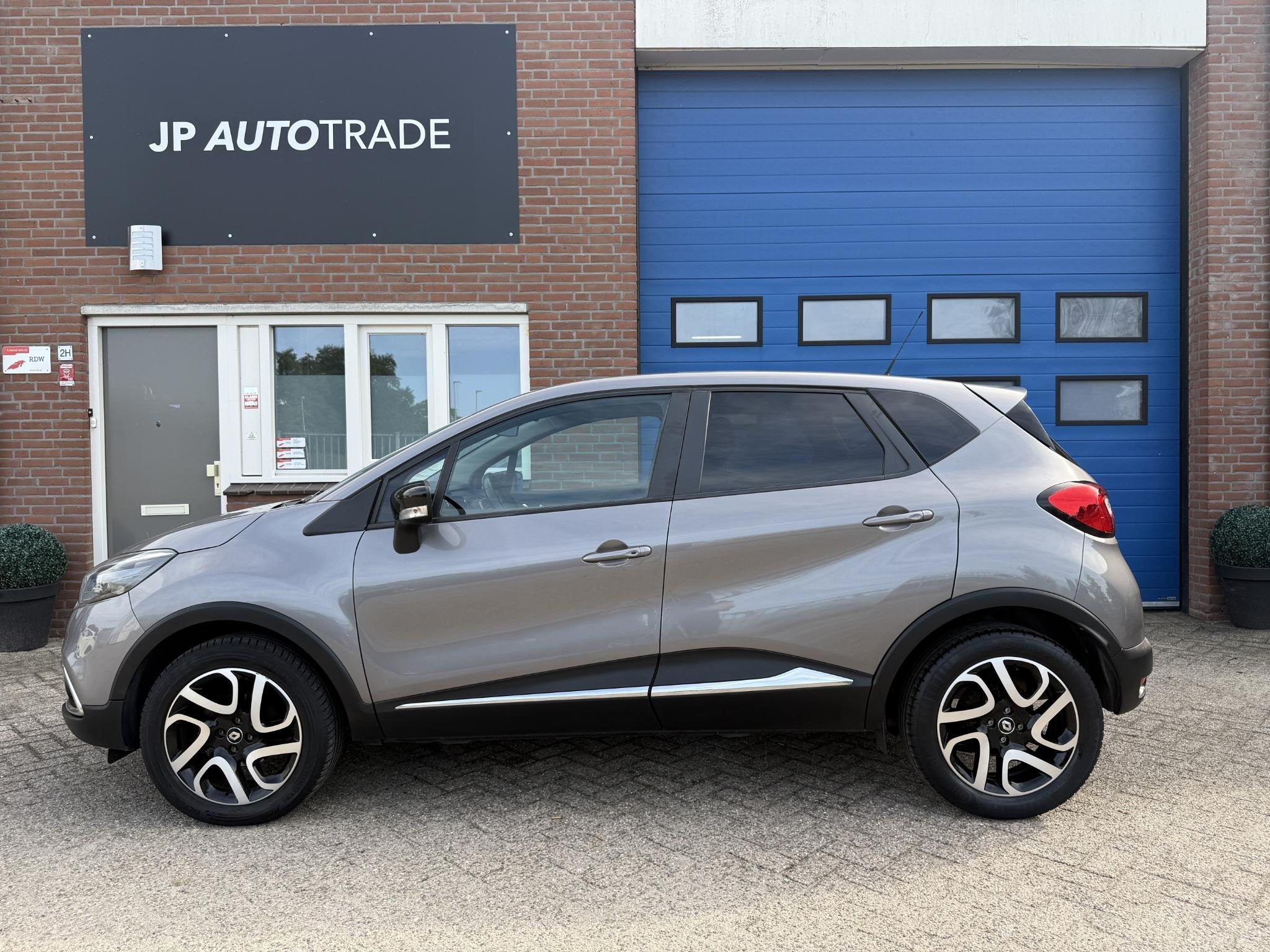 Renault Captur 0.9 TCe Dynamique Nav | Cruise | Clima, Voorwielaandrijving, 898 cc, Stof, Gebruikt