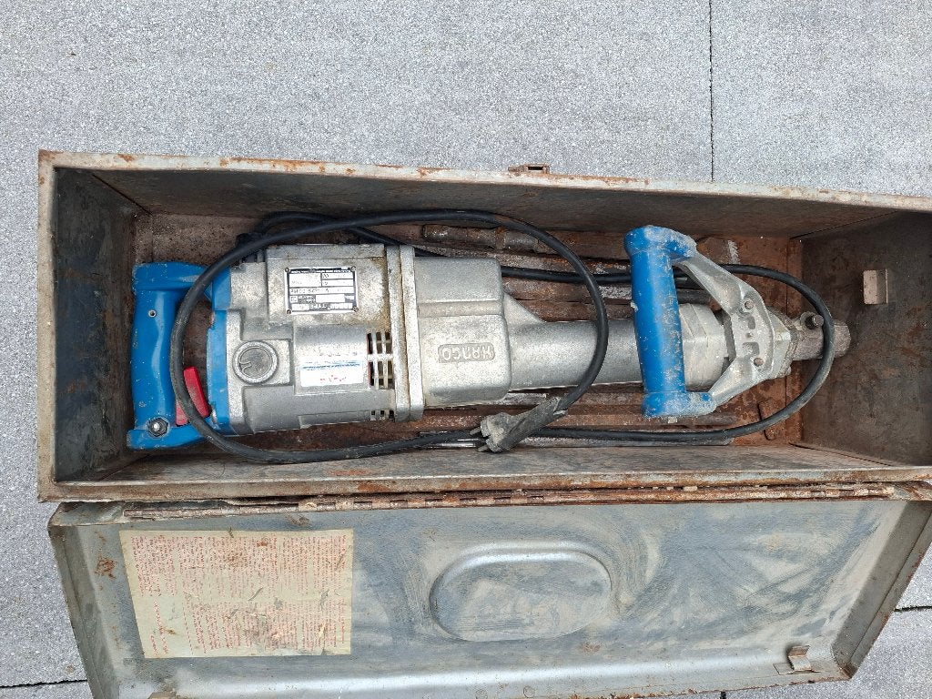 Kango 900 breekhamer in Kist, Ophalen, Gebruikt, 600 watt of meer, Boor- en/of Breekhamer