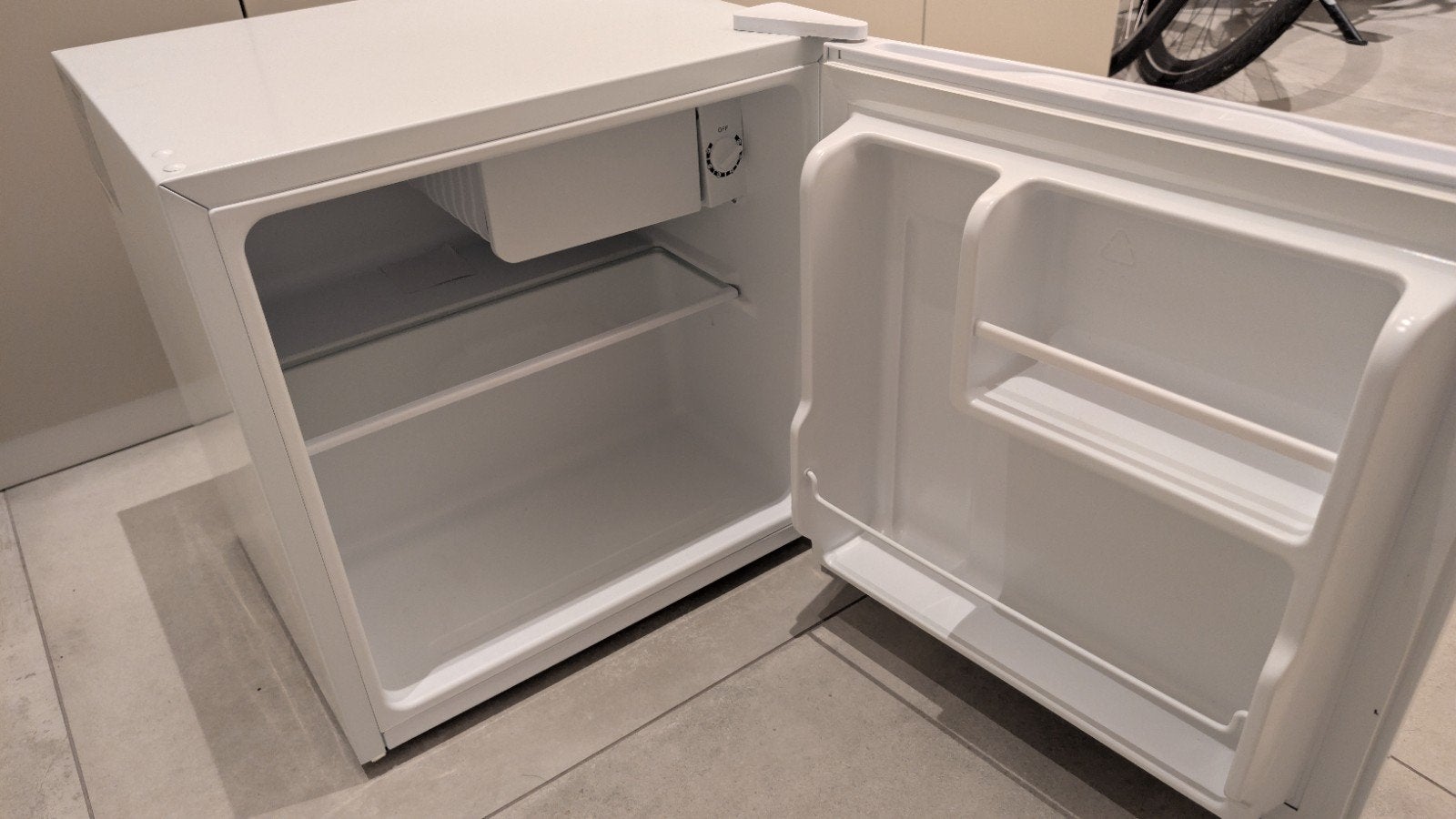 Vivax MF-45E Mini Koelkast - Zo goed als nieuw, Ophalen, Zonder vriesvak, Minder dan 45 cm, Minder dan 85 cm
