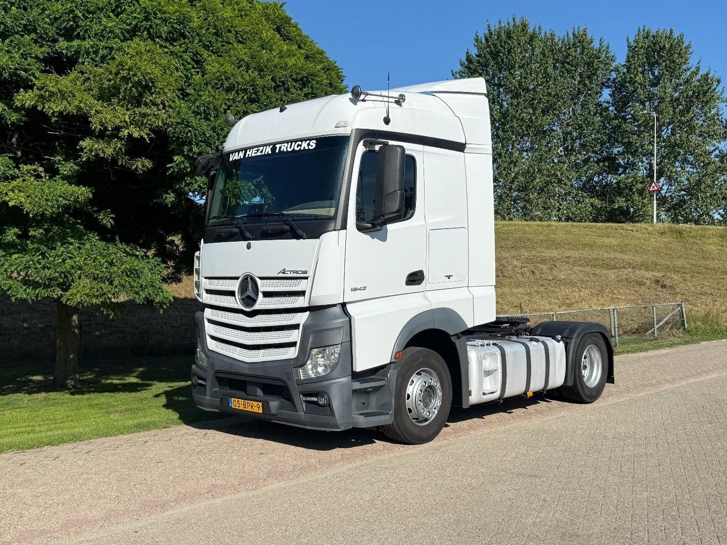 Mercedes-Benz ACTROS 1842-Retarder-4x2-Low KM VH1131, Auto's, Vrachtwagens, Achterwielaandrijving, Euro 6, Overige kleuren, Mercedes-Benz