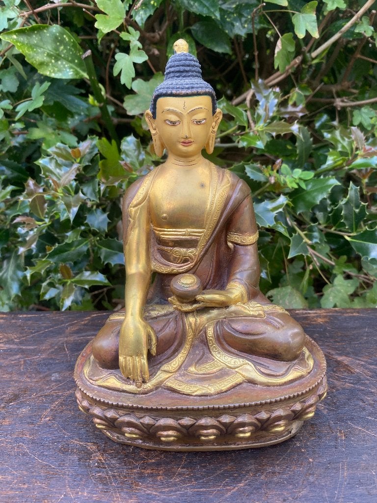 Brons Goldface Shakyamuni boeddha beeld 21 cm hoog nepal, Gesigneerd, Ophalen of Verzenden, Zo goed als nieuw, Nvt